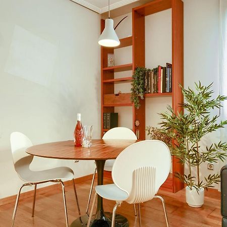 Apartamento En Chamberi Con Piscina - Lovely Apartment In The City Center With Swimming Pool Madri Exterior foto