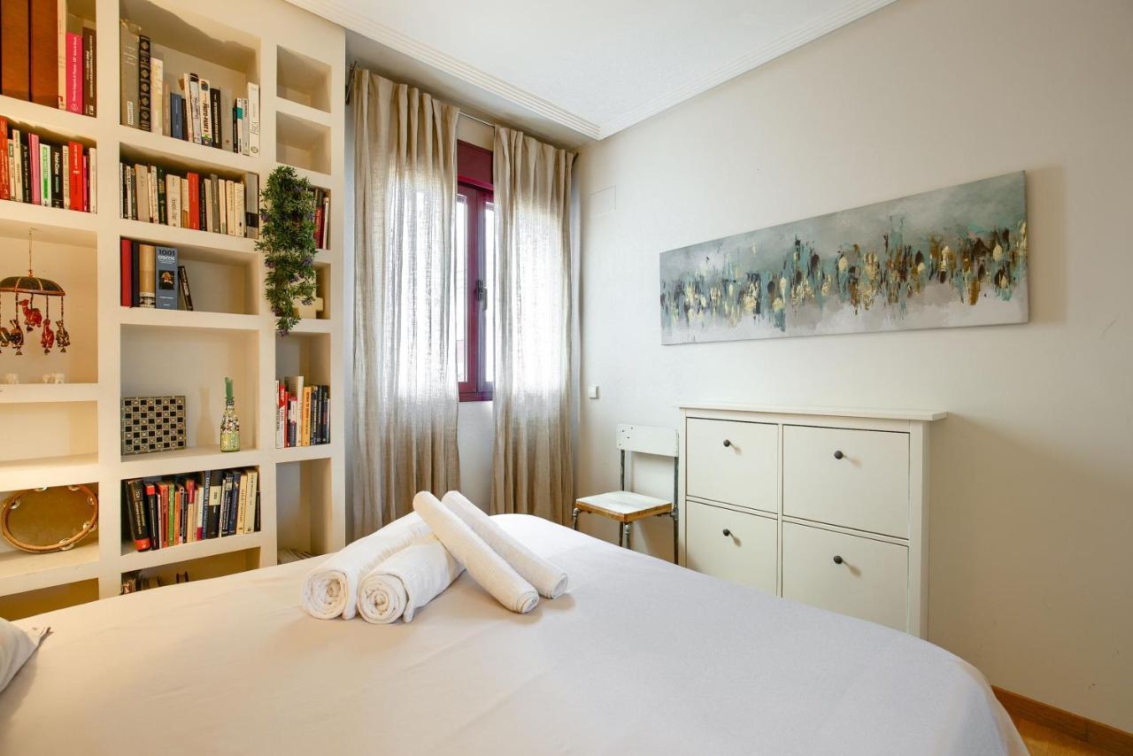 Apartamento En Chamberi Con Piscina - Lovely Apartment In The City Center With Swimming Pool Madri Exterior foto
